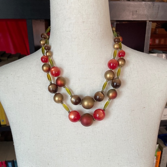 Vintage Jewelry - vintage necklace